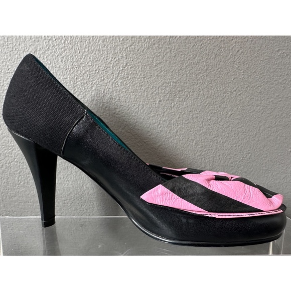 Irregular Choice Oversized Bow Pumps Heels Pink Black Size 8 - Picture 6 of 13